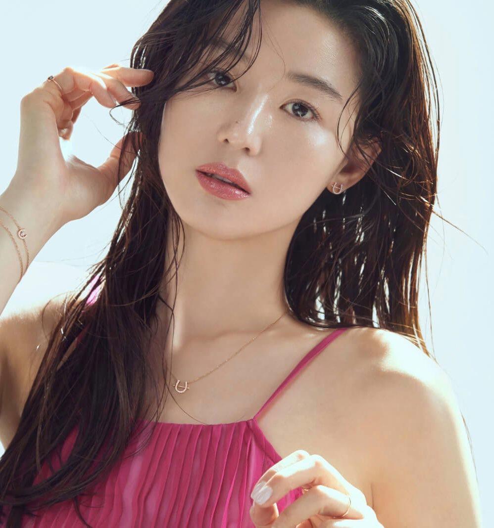 Jun Ji Hyun (Jeon Ji Hyeon) ยัยตัวร้าย ในวัย 39 ปี