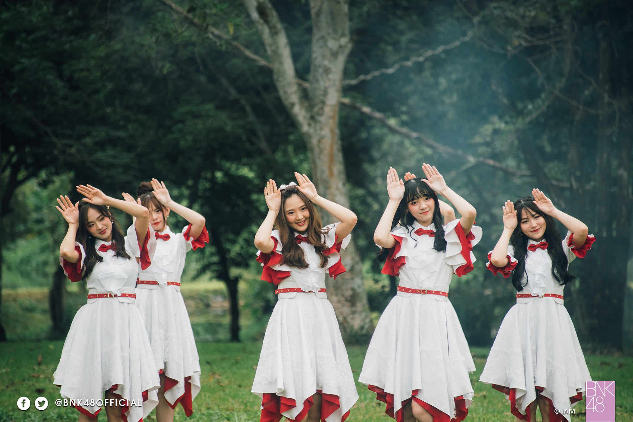 BNK48 First Rabbit MV Off-Shot