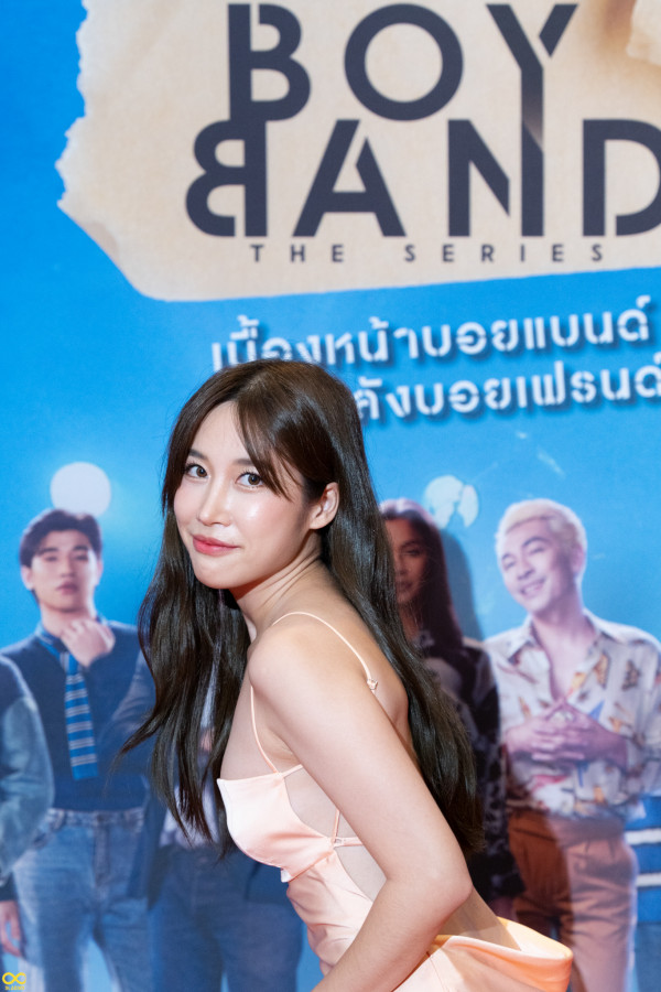 233cd014d23af0a56.jpg