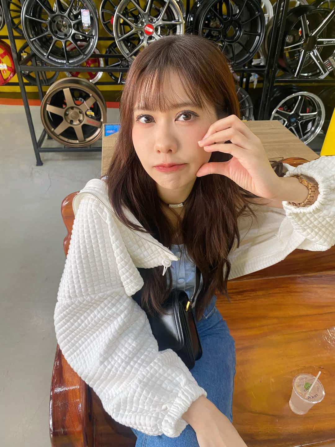 3 3