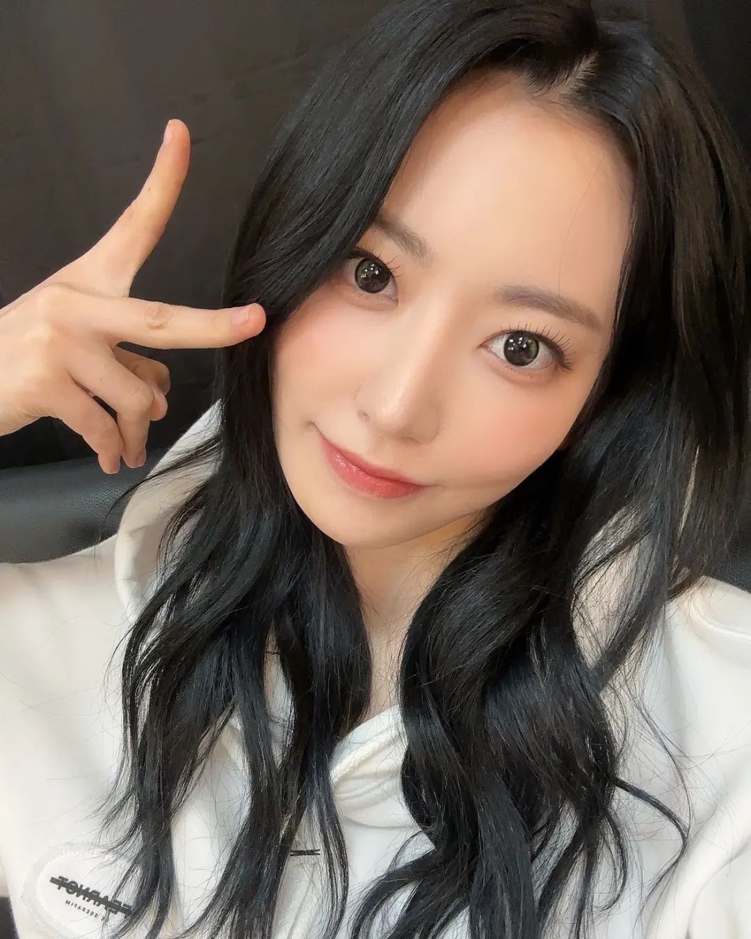 Miyawaki Sakura (Le Sserafim) Happy 25th Birthday