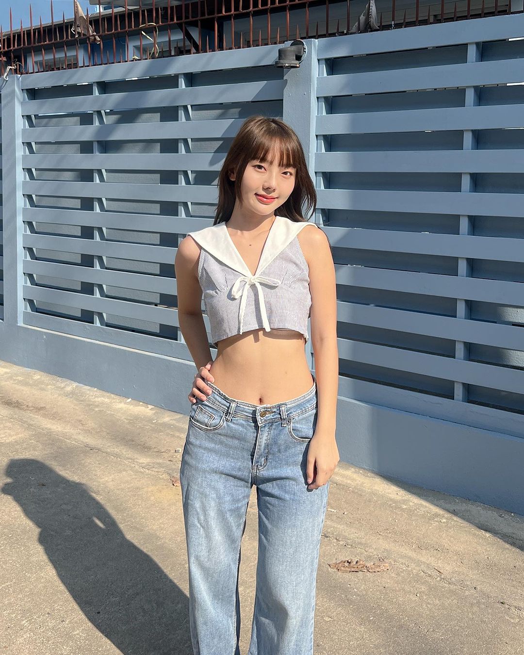 น้องปิ่น Pinomyim 6 รูป เอวบางๆ