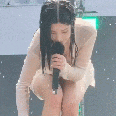36D01CE9-4759-43D3-B13C-ACBCDB7D23BB.gif
