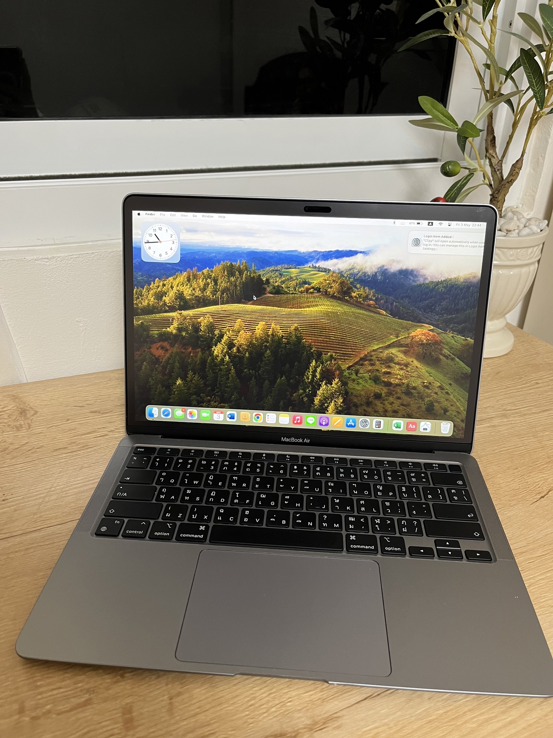 MacBook Air M1 สภาพ 100% แบต 100%