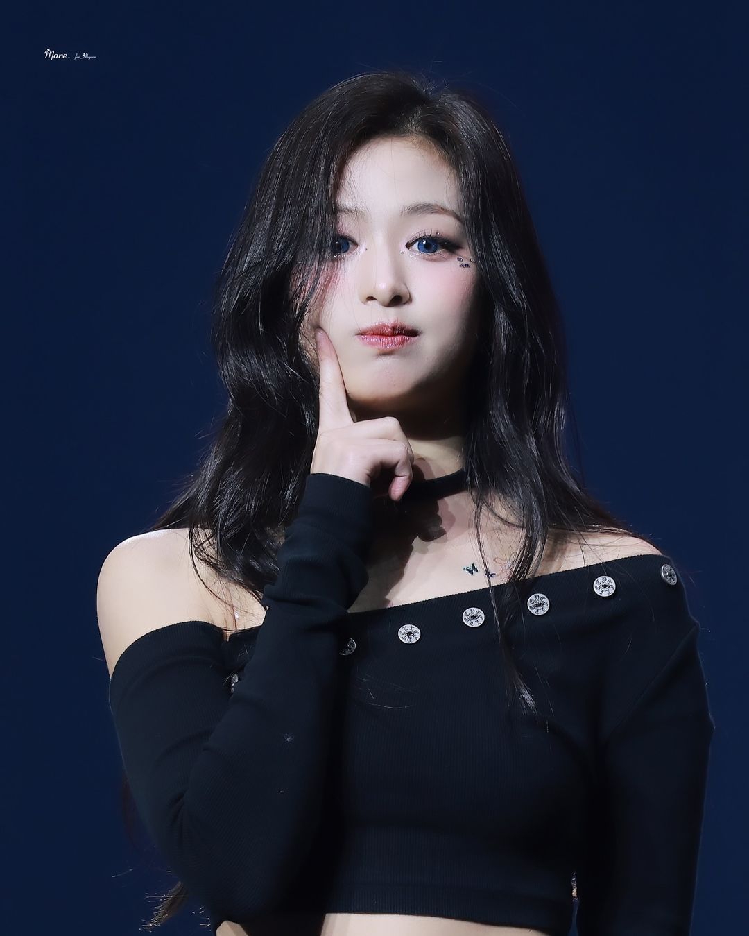 Ahyeon babymonster 1 set