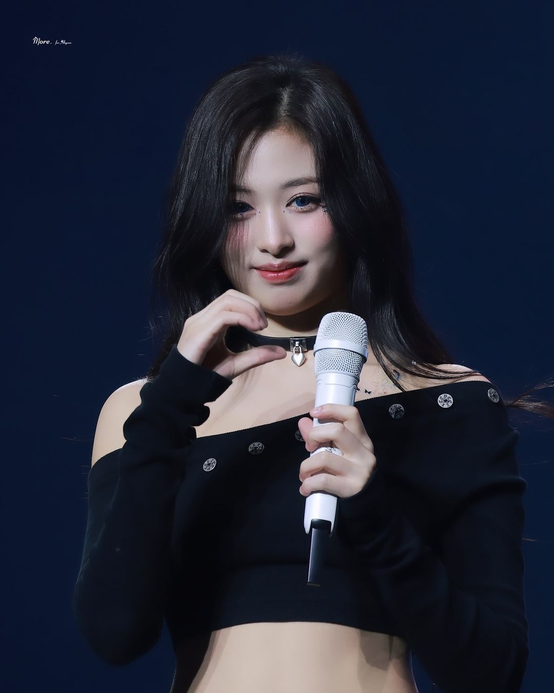 Ahyeon babymonster 1 set