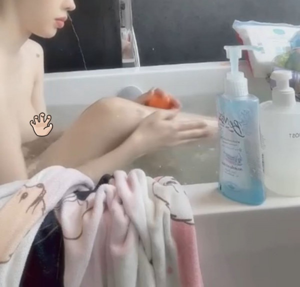 F5959C67-28D6-448C-85A5-CA9FAB700B1D.jpg