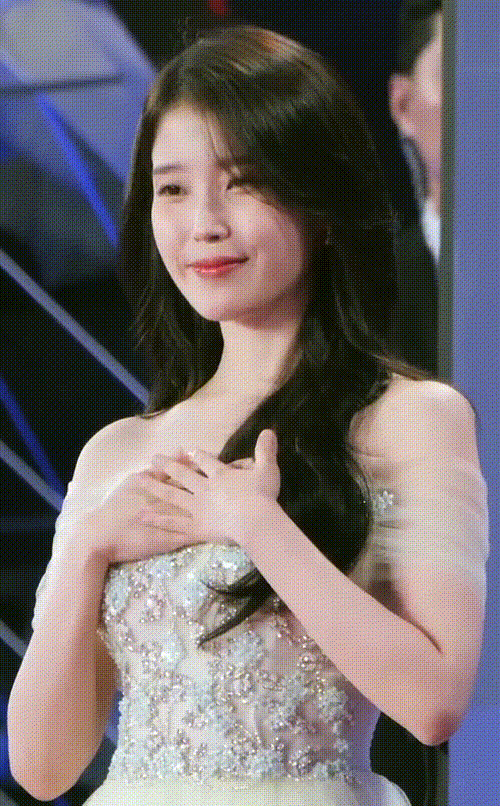 IU 190725 2