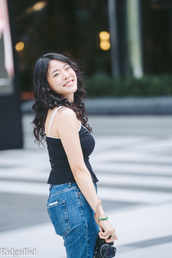 23